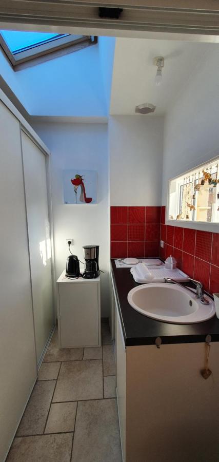 A la Topaze, Gite avec piscine privée chauffée pour 2 ou 3 Le May-sur-Evre Exterior foto